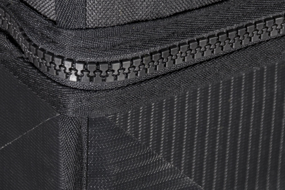 Grote 240x240 kweektent voor multi light setup large grow tent for multiple LED lights großes Growzelt Multi LED