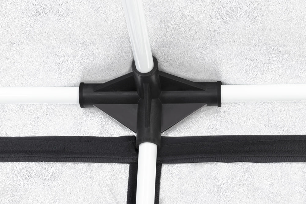 Garden HighPro PROBOX Magnum 240 ruime indoor grow tent 240x240 / spacious grow tent for indoor plants / geräumiges Growzelt 240x240